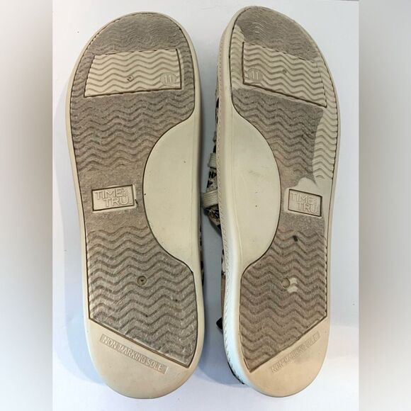Time and Tru Leopard Print Sneakers | Women’s Size 11 Memory Foam Casual Shoes - Picture 8 of 9